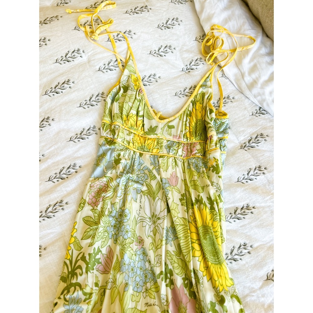 Adorable Floral Y2K layered babydoll dress with adjustable straps